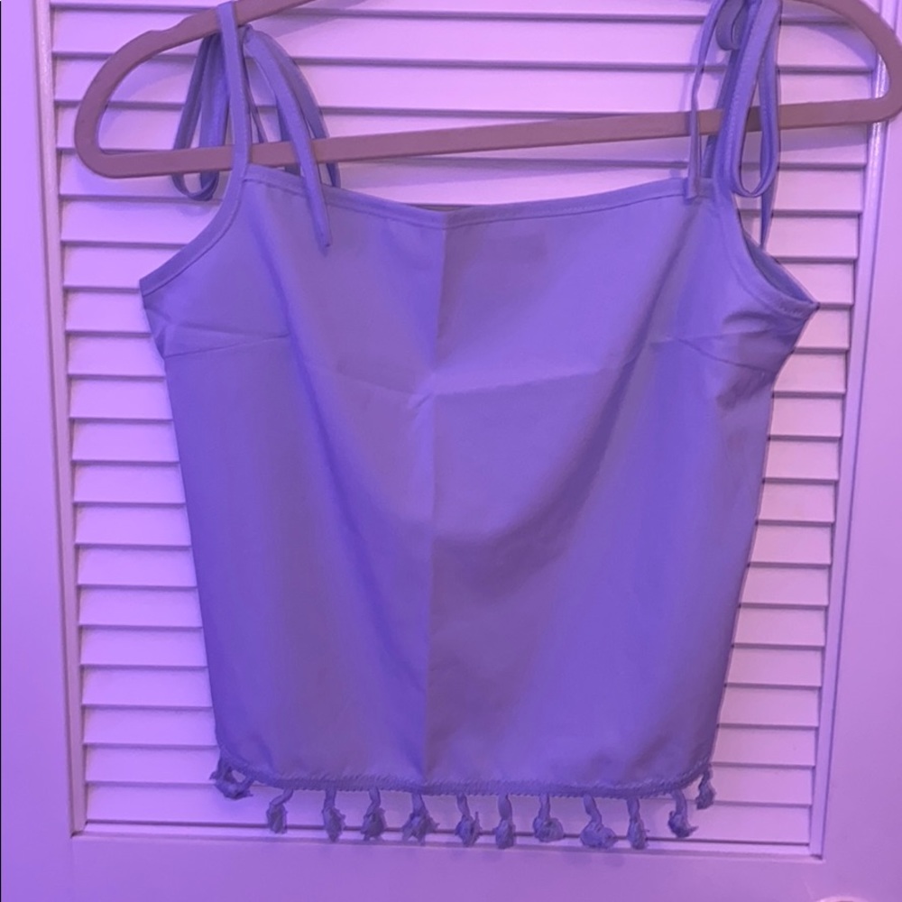 beachy top light blue